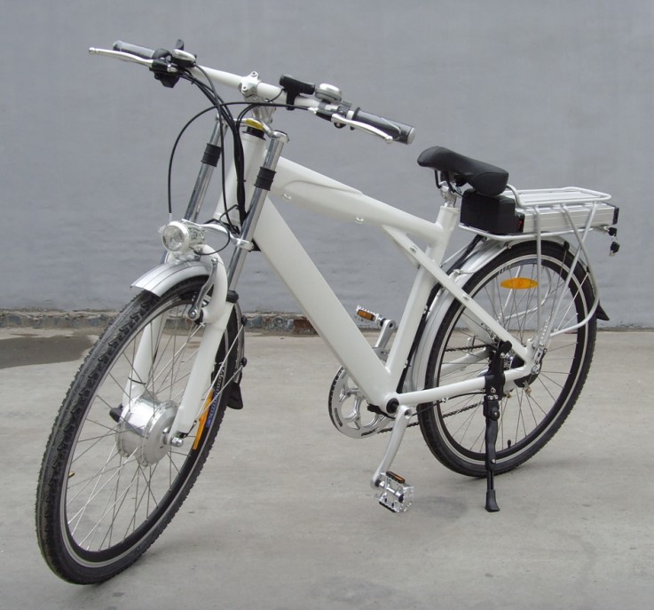 兩輪出行新選擇 山地自行車與電動(dòng)平衡車的性能與場景對比